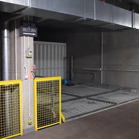 Z Ogródkiem I Garażem Apartament Poznań