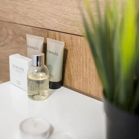 Appartamento Z Ogrodkiem I Garazem