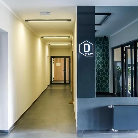 Z Ogrodkiem I Garazem Appartamento *