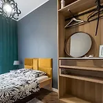 Apartmán Z Ogrodkiem I Garazem *