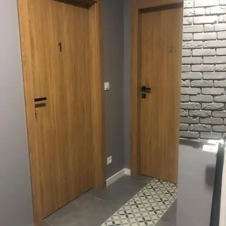 Apartmán Z Ogrodkiem I Garazem Poznaň