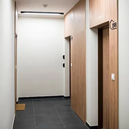 Z Ogrodkiem I Garazem * Poznan