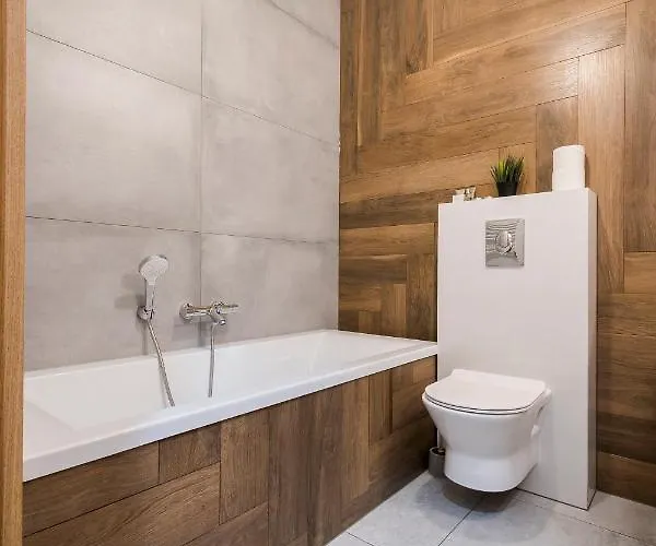 Z Ogródkiem I Garażem Apartamento *