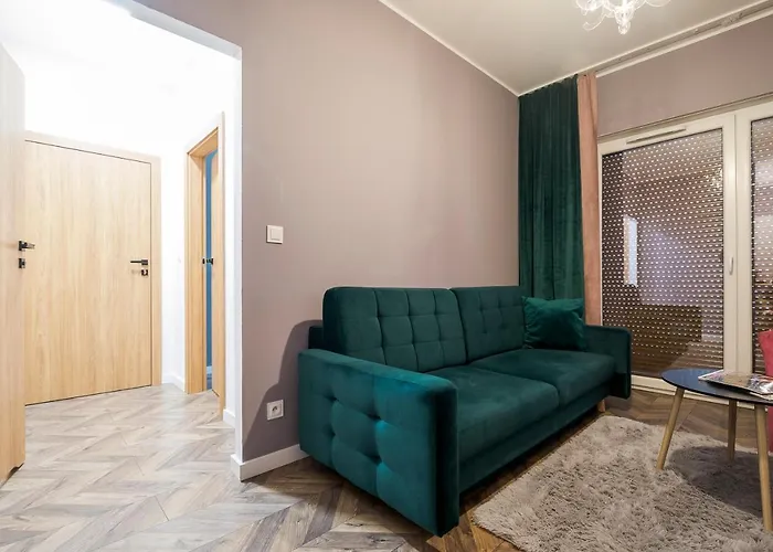 Z Ogródkiem I Garażem Apartamento Poznań