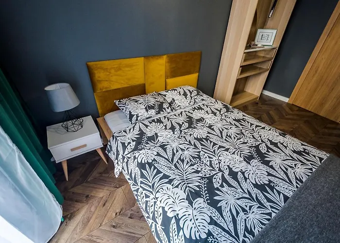 Apartamento Z Ogródkiem I Garażem