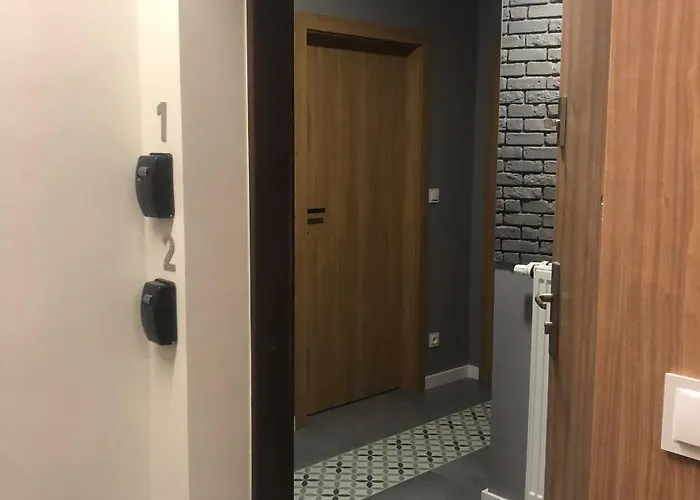 Z Ogrodkiem I Garazem Apartment